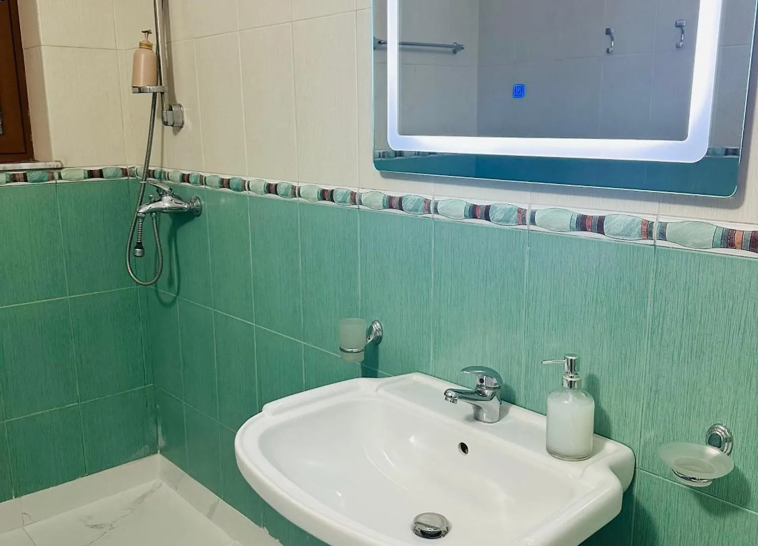 Premium Apartament For Groups&Families Tiran